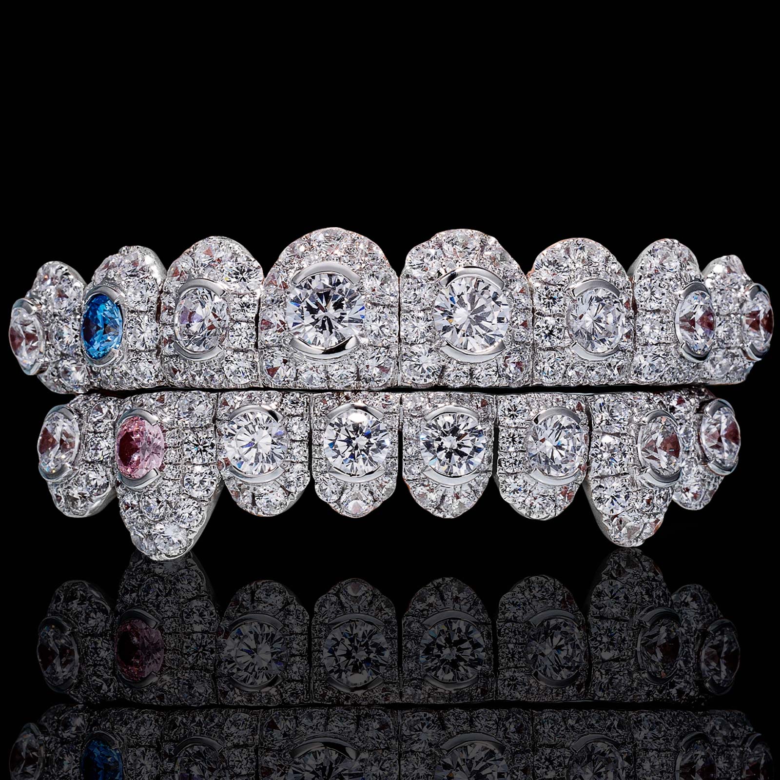 Large Stone "Big Pointer" Round Cut Diamond Grillz