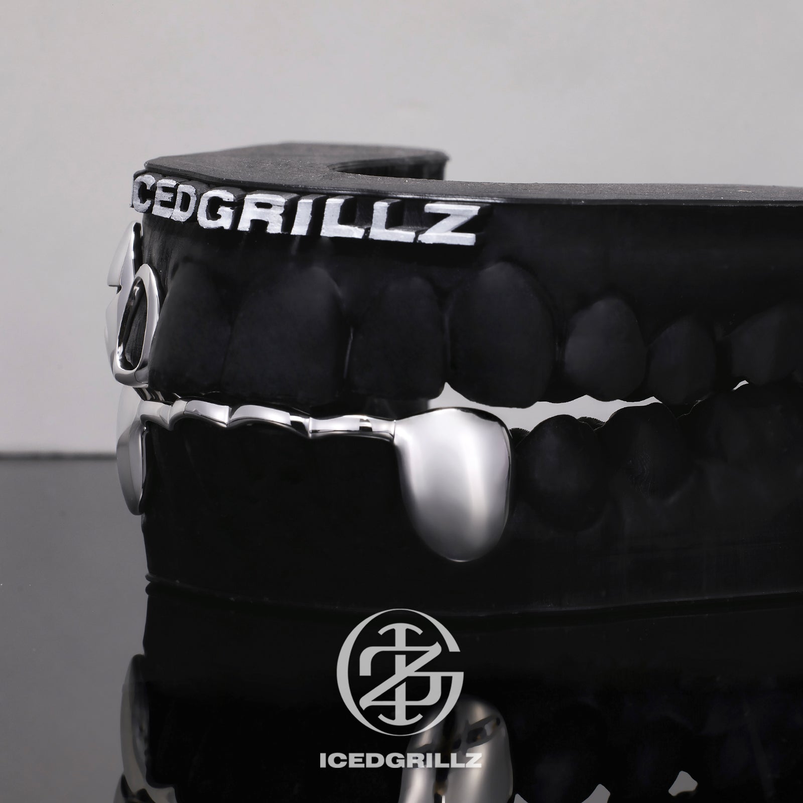 Open Face Star & Fangs Bridge Grillz