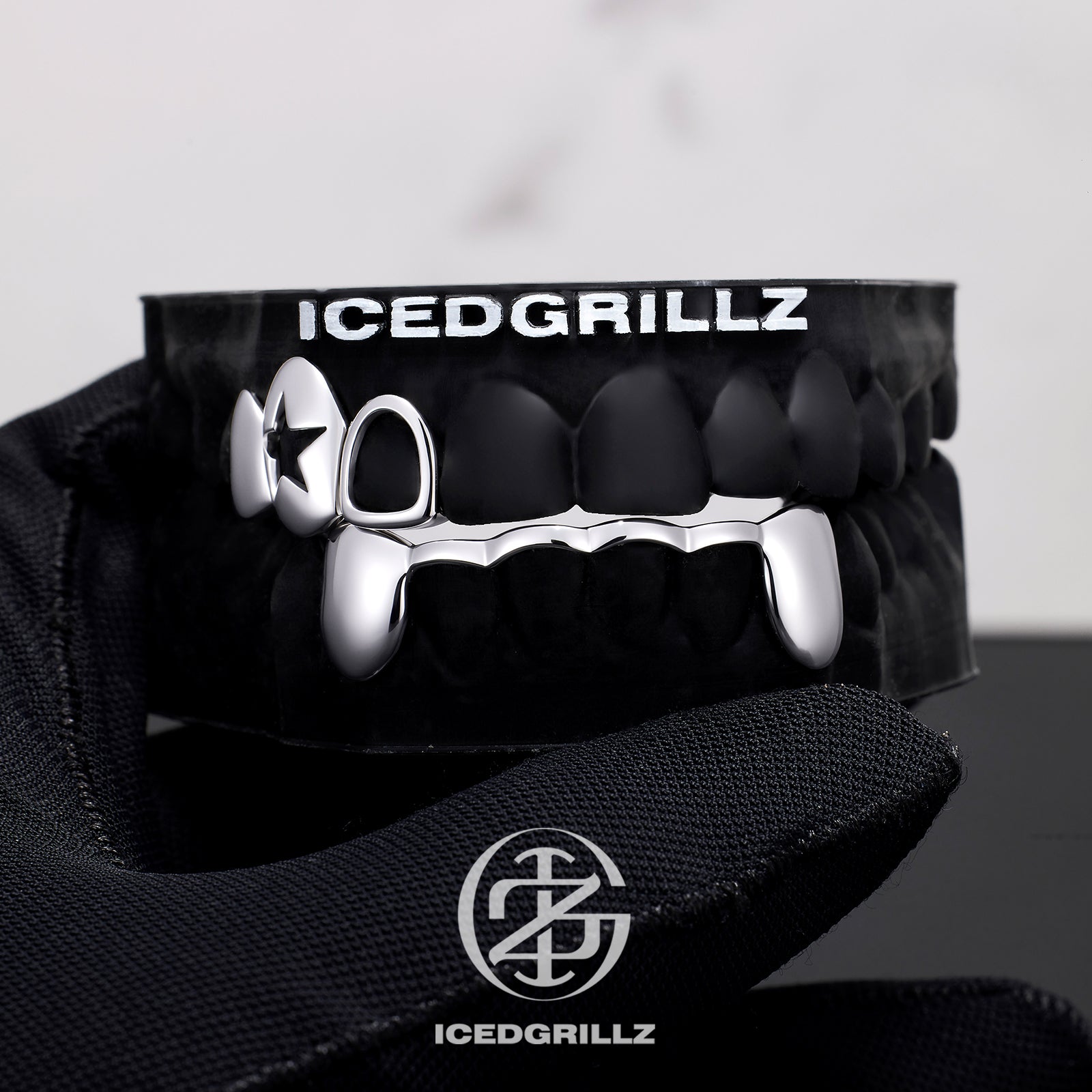 Open Face Star & Fangs Bridge Grillz