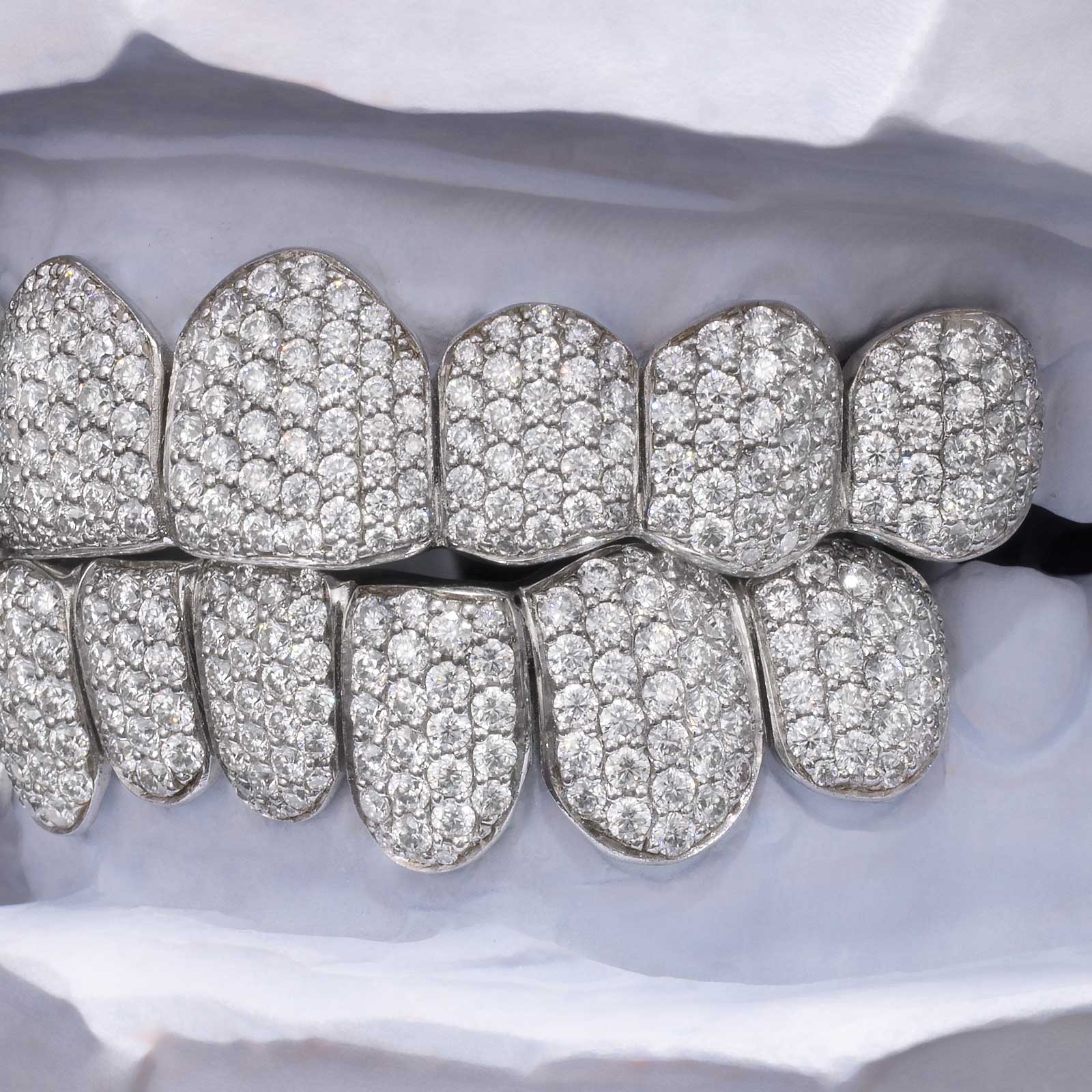 Signature Honeycomb Hand-Set Moissanite Grillz