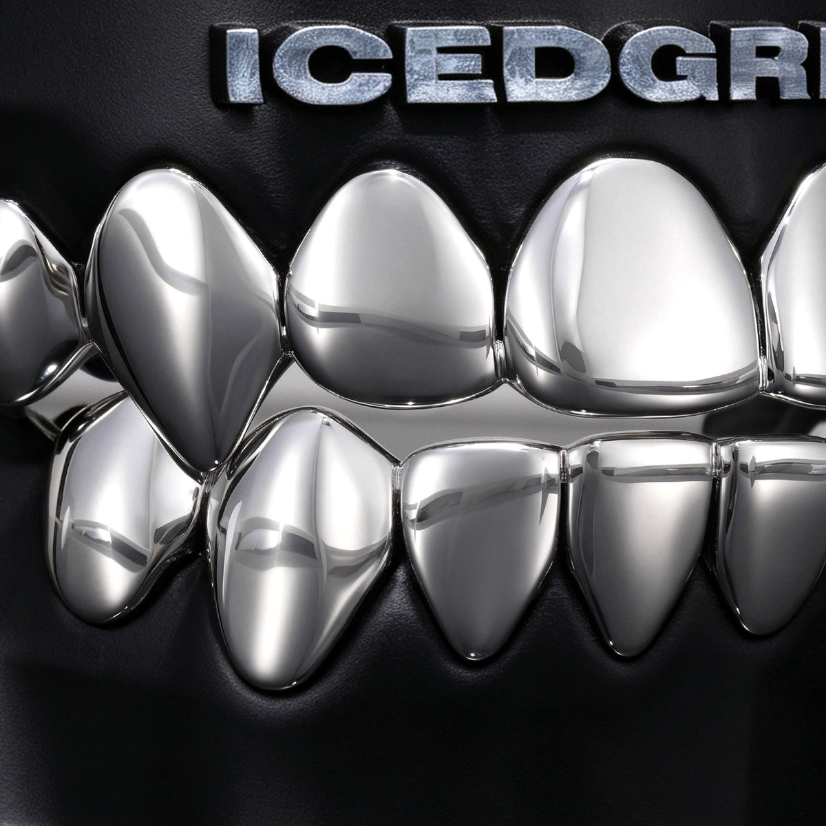 Solid Vampire Fangs Polished Gold Grillz - IcedGrillz