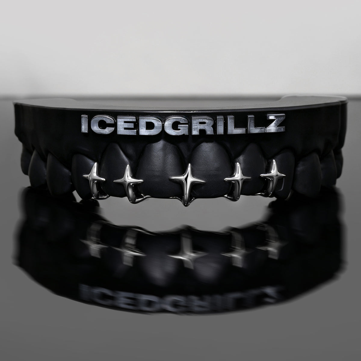 Star Gap Grillz - IcedGrillz