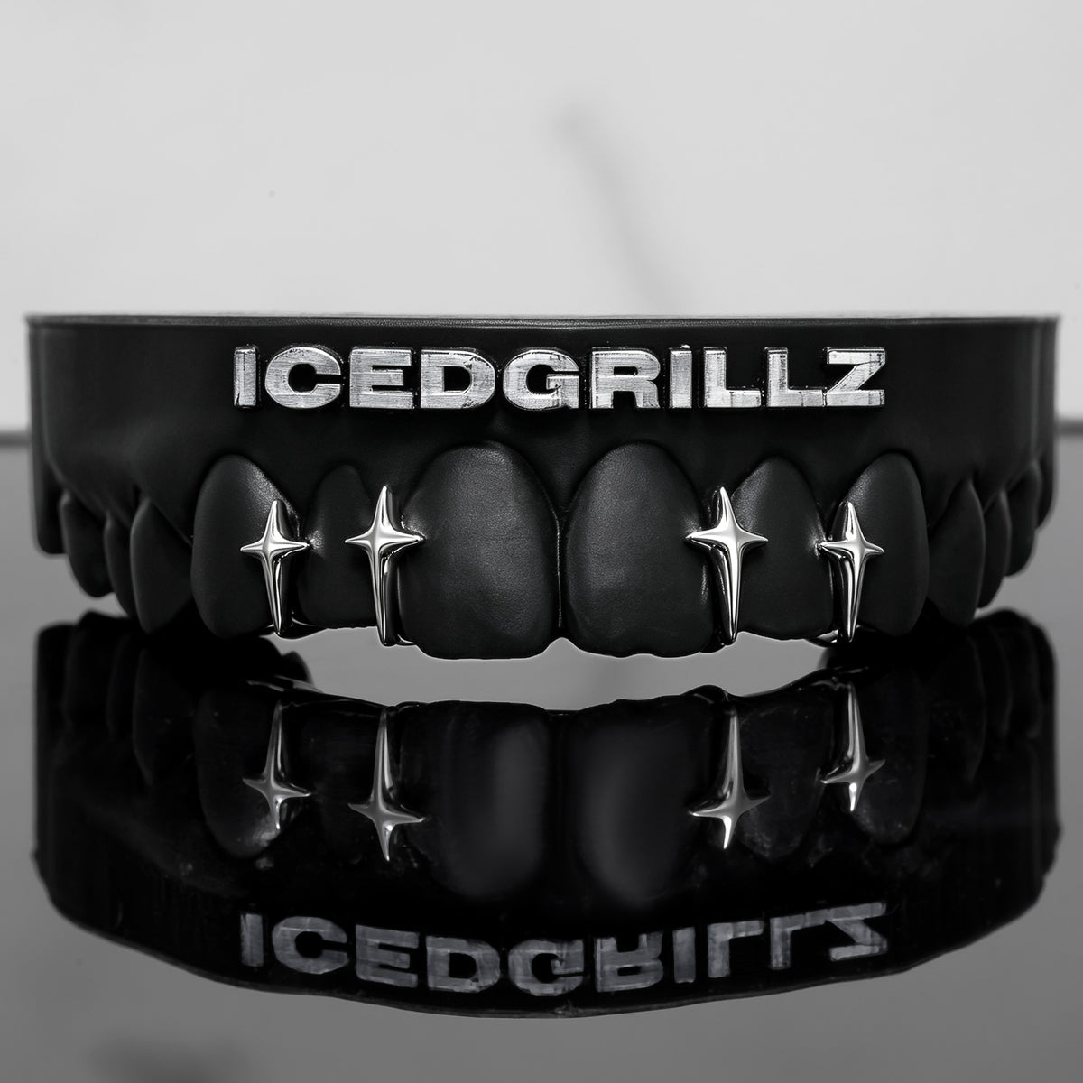 Star Gap Grillz - IcedGrillz